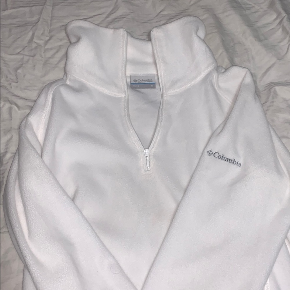 Columbia sweater